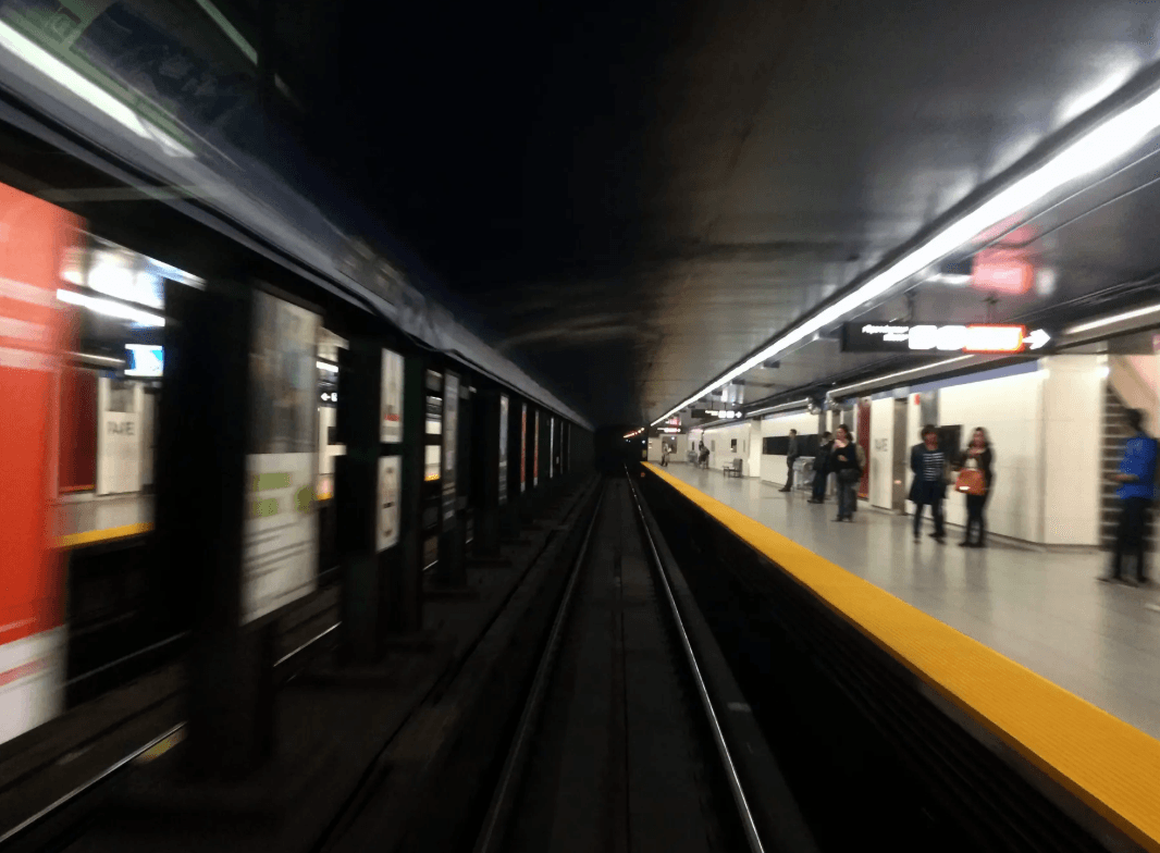 Toronto piloting subway platform barriers, requires funding for full rollout